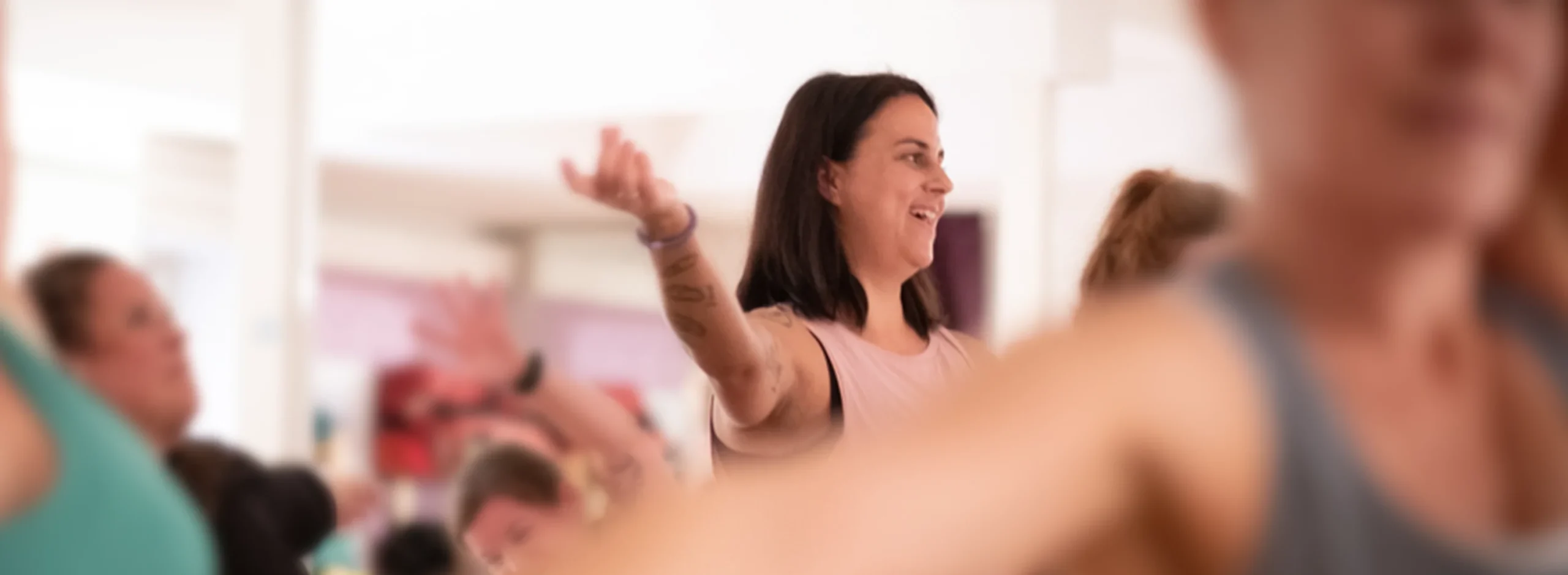 Nicki Vellick beim Unterrichten