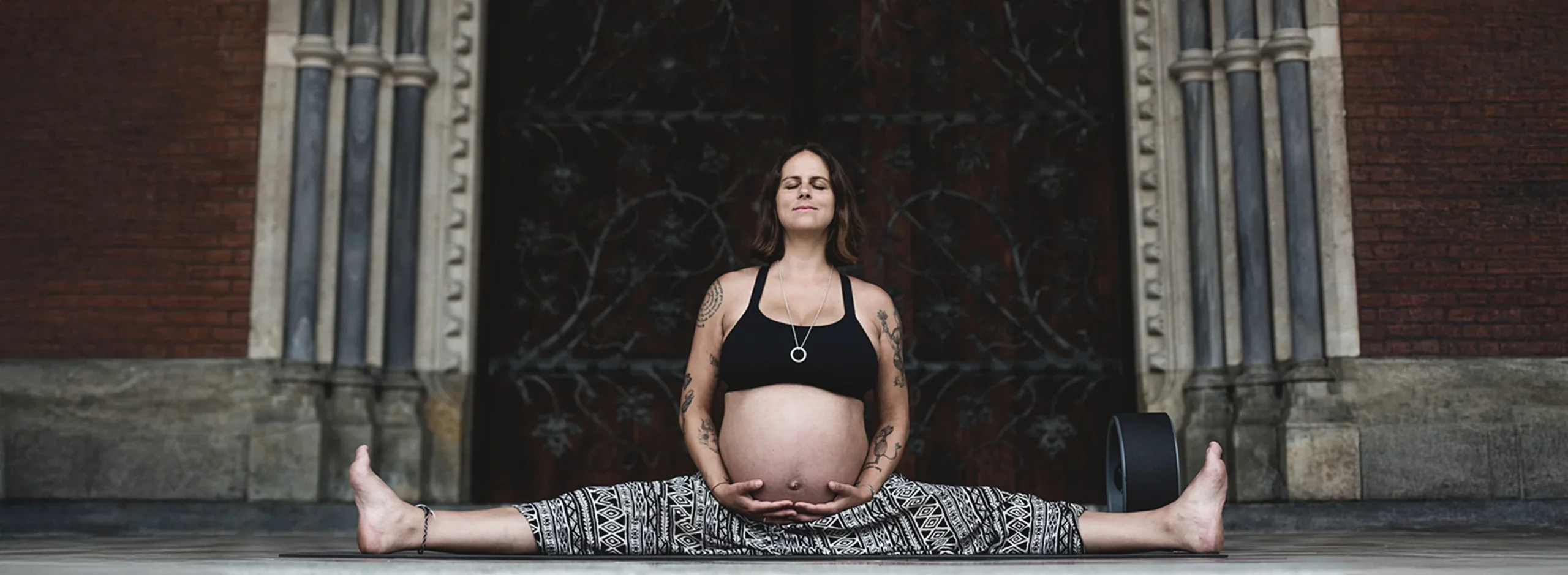 Mama Baby Om® Studio-Kurs Yoga für Schwangere in Graz YOGALIFE | Foto: rolandbanko.com